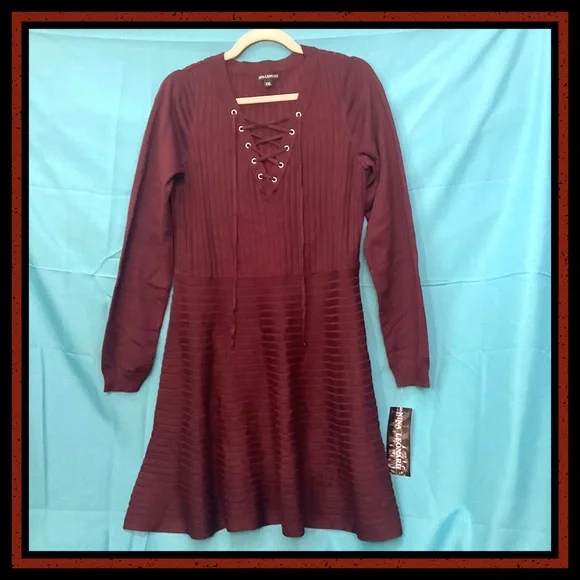 Deep Wine Lace-Up Sweater Dress NWT 21" p2p 36" length - Picture 1 of 1